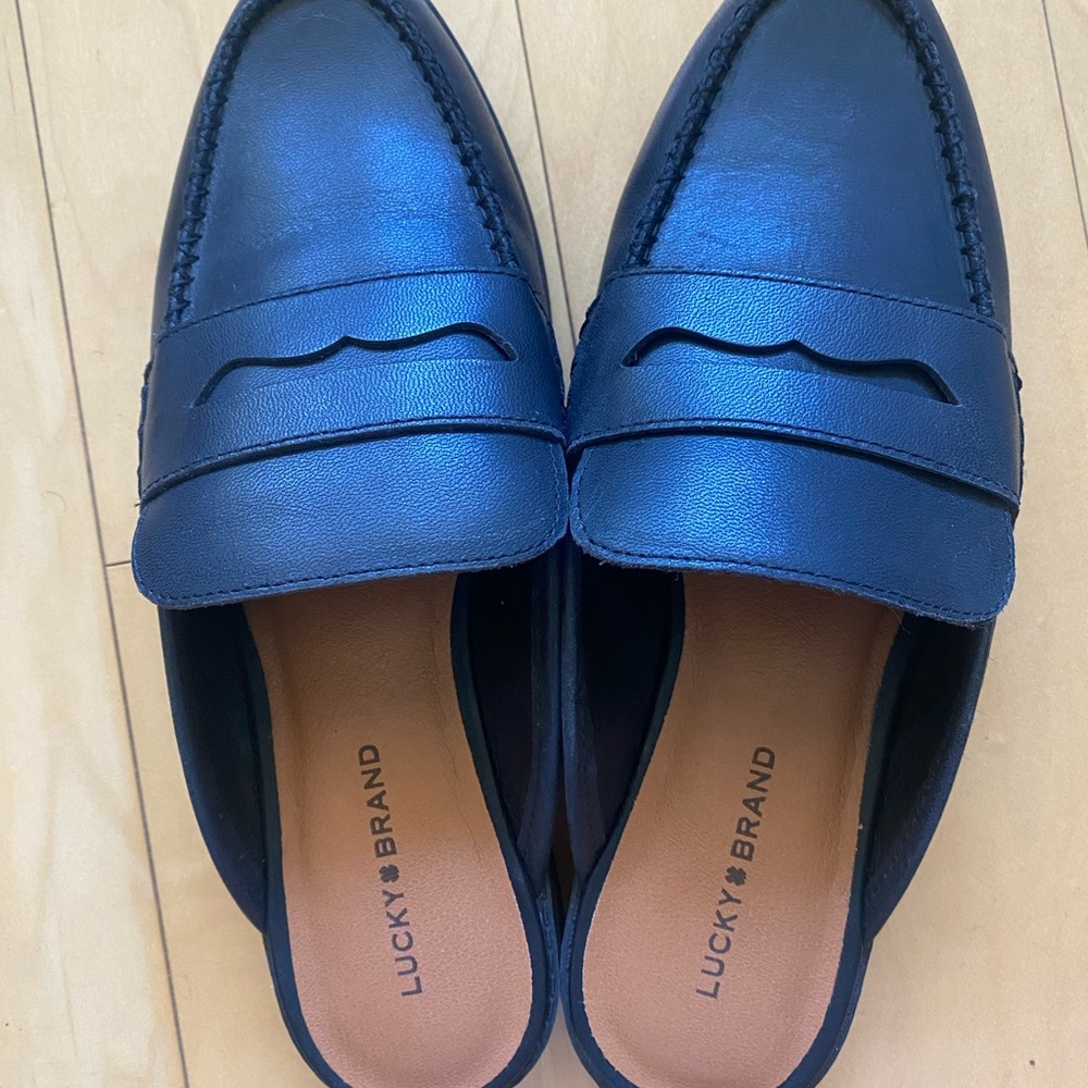 NWOT Women’s Lucky Brand Black Leather Mules 8.5